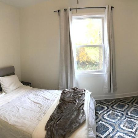Lakewoodlyon Park Renovated Cottage Near Duke 23A Durham Dış mekan fotoğraf